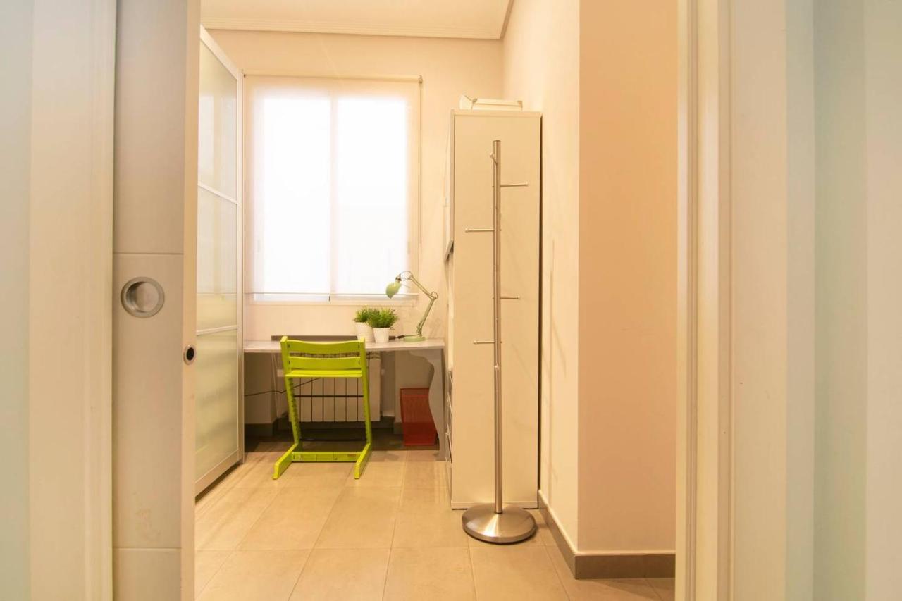 Cozy Apartment Near San Miguel Market By Batuecas Madrid Extérieur photo