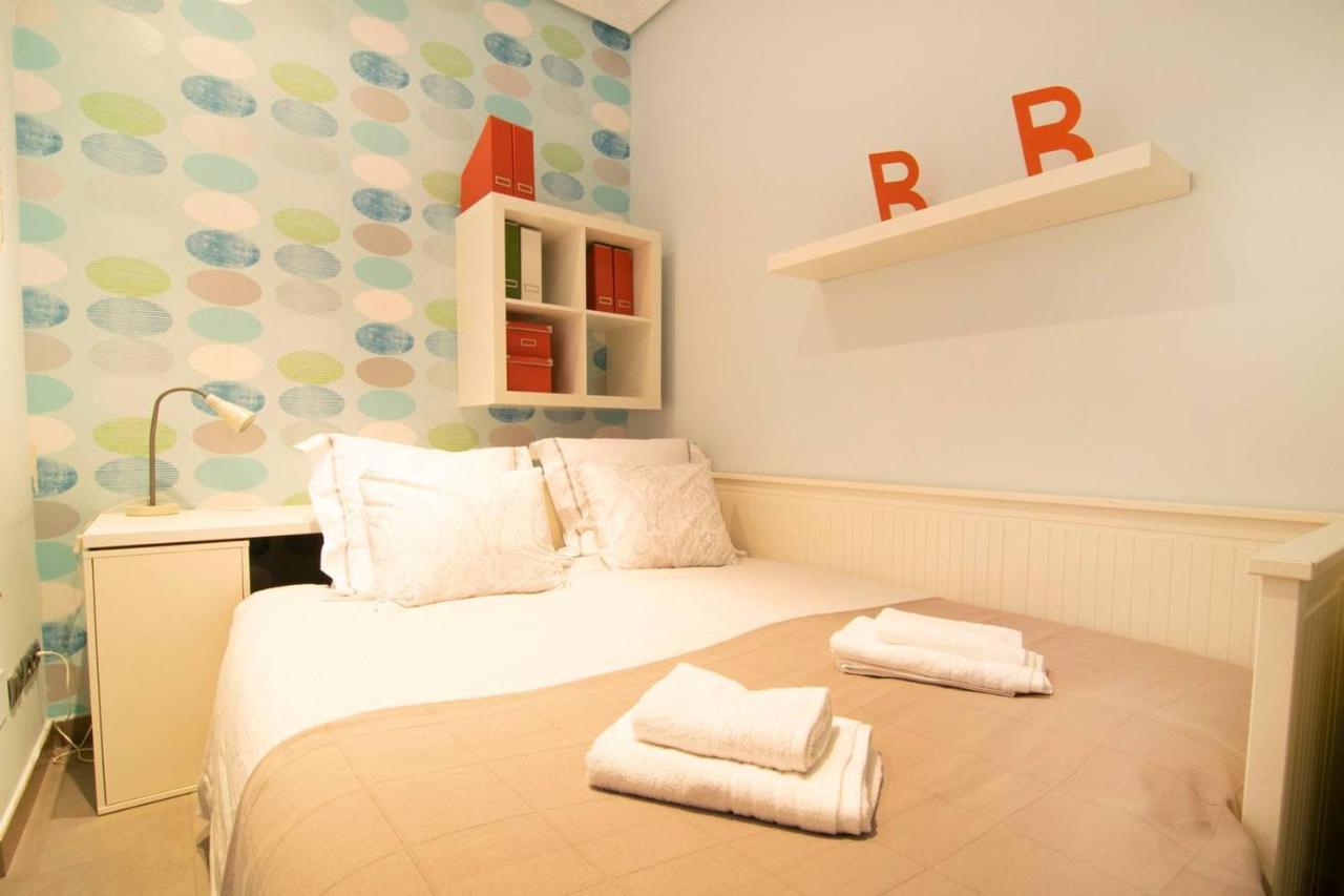 Cozy Apartment Near San Miguel Market By Batuecas Madrid Extérieur photo